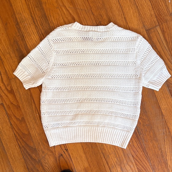 Riley & Rae Cream Short-Sleeved Textured Knit Sweater - Picture 3 of 4